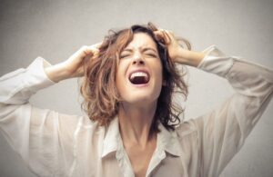 Lý Do Tại Sao Cơ Thể Bị Bốc Hỏa, Phát Nhiệt