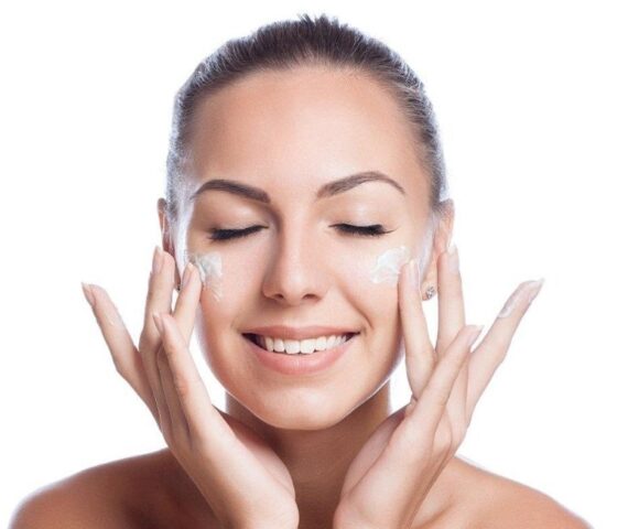 Các Bước Skincare Ngày Và Đêm Chuẩn Cho Mọi Loại Da