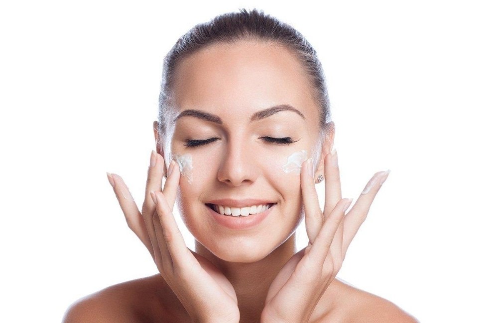 Các Bước Skincare Ngày Và Đêm Chuẩn Cho Mọi Loại Da