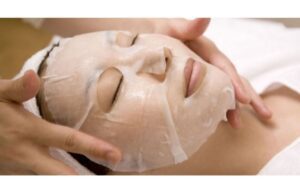 Có Nên Đắp Mặt Nạ Sau Nặn Mụn? Bao Lâu Thì Được Đắp