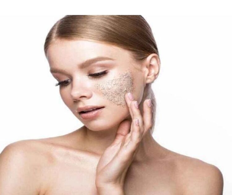 Tẩy Da Chết Quá Mức Có Khiến Da Yếu Đi? Tần Suất Tẩy Da Chết