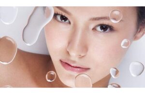 Phân Biệt Cấp Ẩm Và Giữ Ẩm. Da Bạn Đang Thiếu Cái Nào?