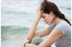 Các Vấn Đề Rối Loạn Tiết Tố Ảnh Hưởng Thế Nào Tới Làn Da Và Cơ Thể