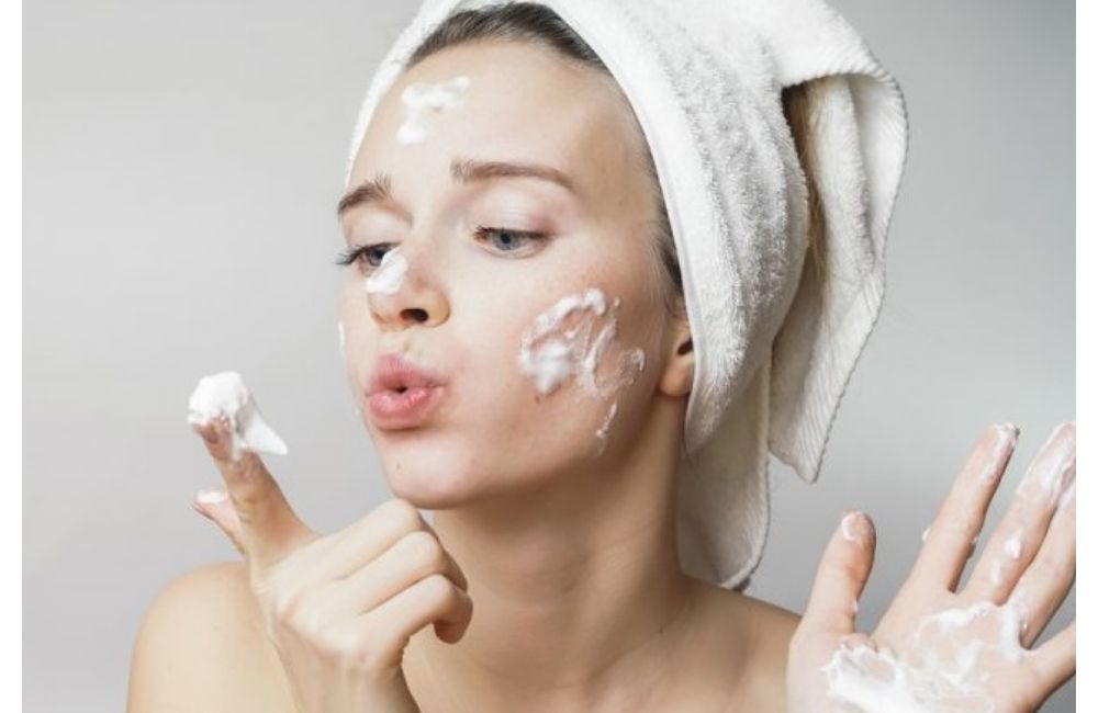 Phân Biệt Chính Xác Da Nhạy Cảm Và Da Khô Để Không Nhầm Lẫn Chăm Việc Chăm Da 1 Phân Biệt Chính Xác Da Nhạy Cảm Và Da Khô Để Không Nhầm Lẫn Chăm Việc Chăm Da