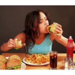 5 Thực Phẩm Ăn Khiến Da Nổi Mụn Đã Trở Thành Thói Quen Khó Bỏ Của Chúng Ta