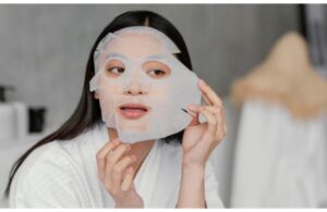 Dùng Mặt Nạ Cấp Ẩm Vào Lúc Nào Để Hiệu Quả Nhất? Nên Đắp Sáng Hay Tối 2 Dùng Mặt Nạ Cấp Ẩm Vào Lúc Nào Để Hiệu Quả Nhất? Nên Đắp Sáng Hay Tối