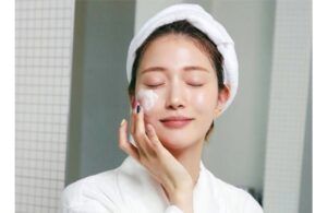 7 Lý Do Khiến Da Khô Sạm Hơn Khi Thời Tiết Hanh Khô Đổ Bộ 4 7 Lý Do Khiến Da Khô Sạm Hơn Khi Thời Tiết Hanh Khô Đổ Bộ