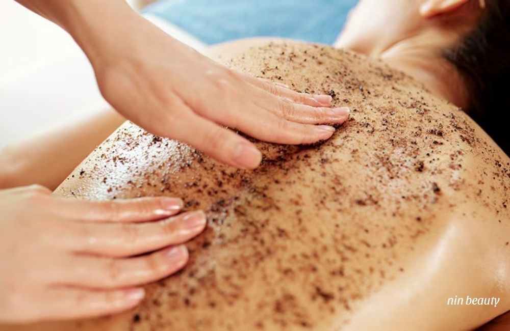 Nên Tẩy Tế Bào Chết Body Bao Nhiêu Lần Một Tuần? Lợi Ích Tẩy Tế Bào Chết Định Kỳ 1 Nên Tẩy Tế Bào Chết Body Bao Nhiêu Lần Một Tuần? Lợi Ích Tẩy Tế Bào Chết Định Kỳ