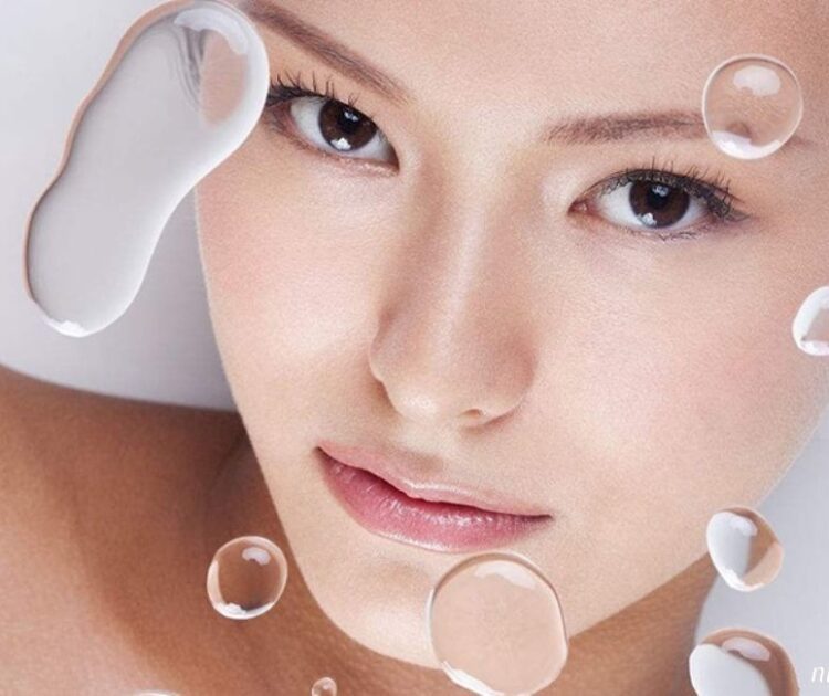 Dưỡng Ẩm Da Quá Mức Có Thể Xảy Ra Những Vấn Đề Nghiêm Trọng Gì?