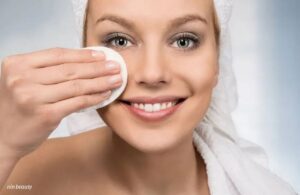 Những Lý Do Khiến Cho Vòng Lặp Mụn Mãi Không Kết Thúc Trên Làn Da Bạn